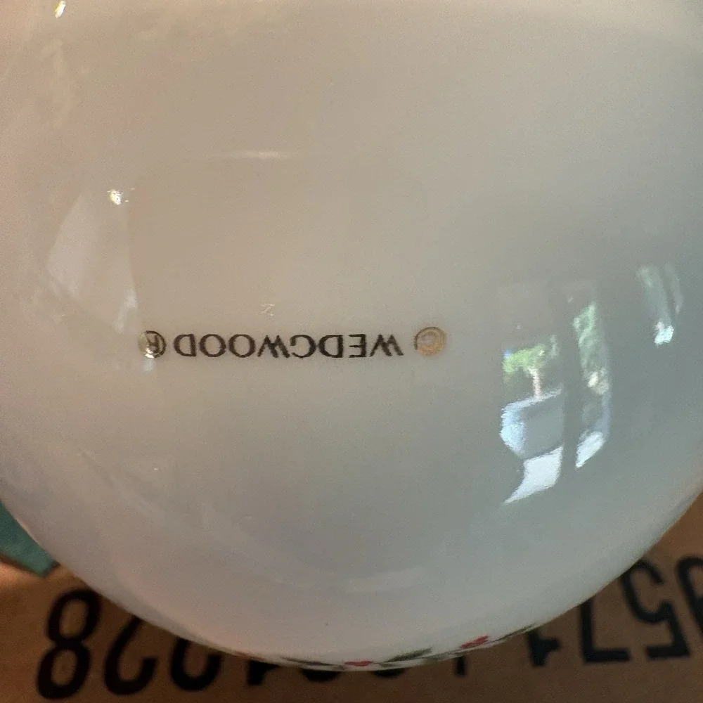 Wedgwood like new